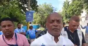 Seguimiento a los trabajos que se están desarrollado el Ministerio de Obras Públicas de asfaltando calles en el Municio de Boca Chica